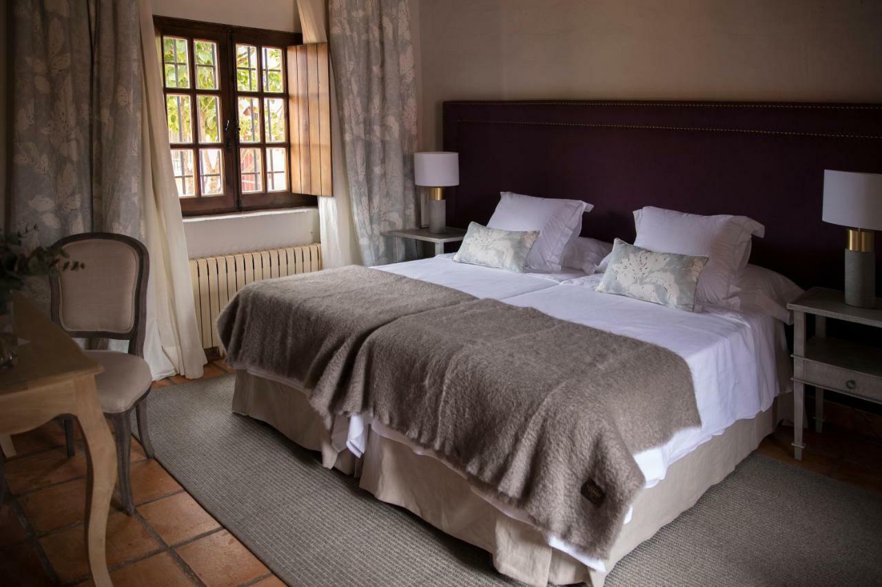 Hotel Rural Las Tejuelas Valdecaballeros Eksteriør billede